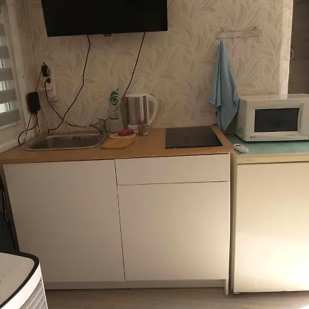 Atskiras Namelis Sveciu Namai Pas Neila